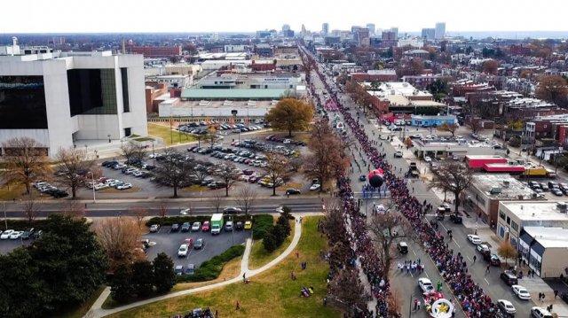 Dominion Christmas Parade 2016